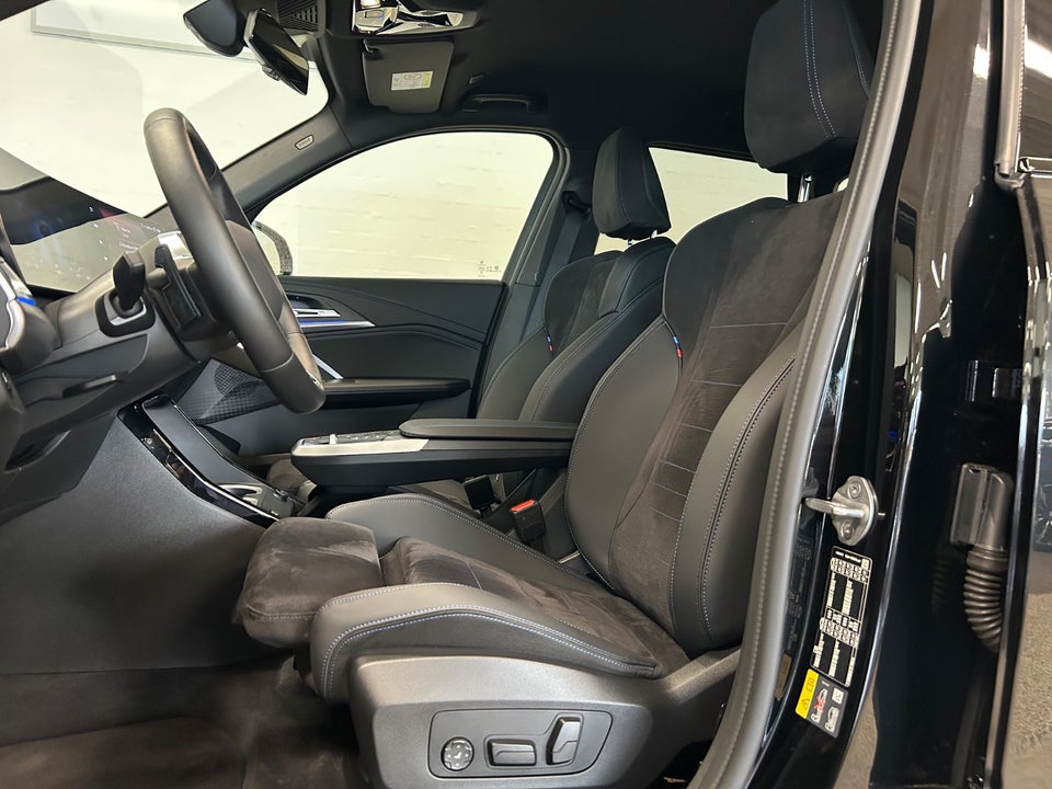 BMW iX1 xDrive30 Fully Charged M-Sport 5d