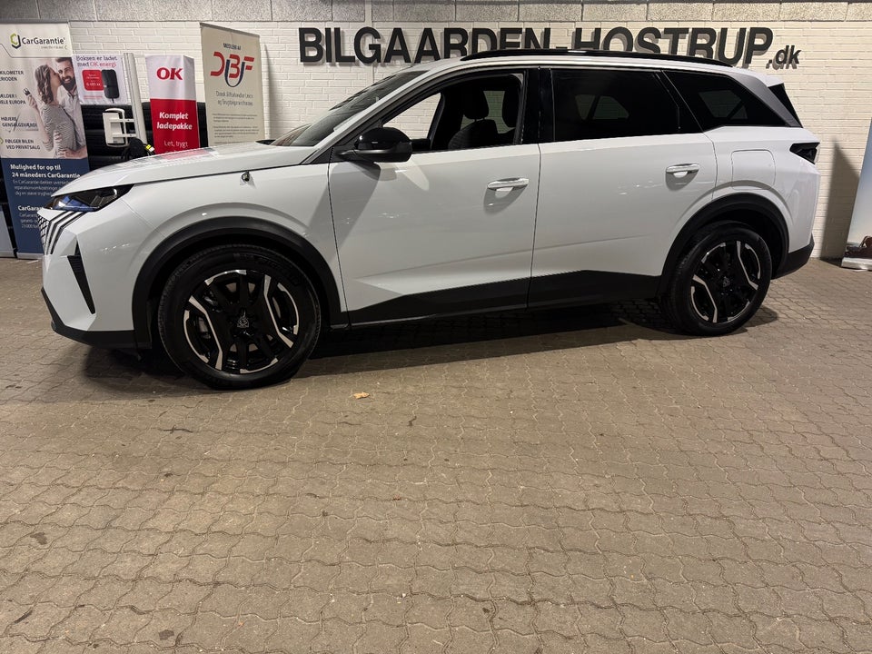 Peugeot e-5008 77 Allure 7prs 5d