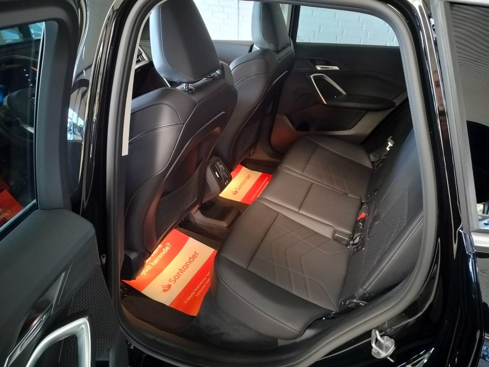 BMW iX1 xDrive30 X-Line 5d