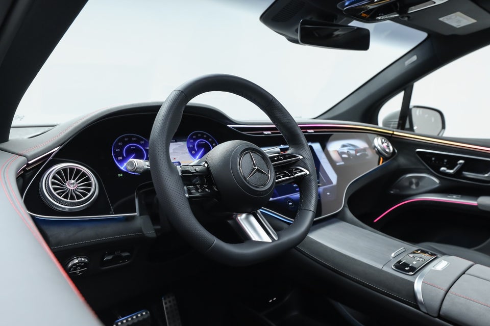 Mercedes EQS450 SUV AMG Line 4Matic 5d