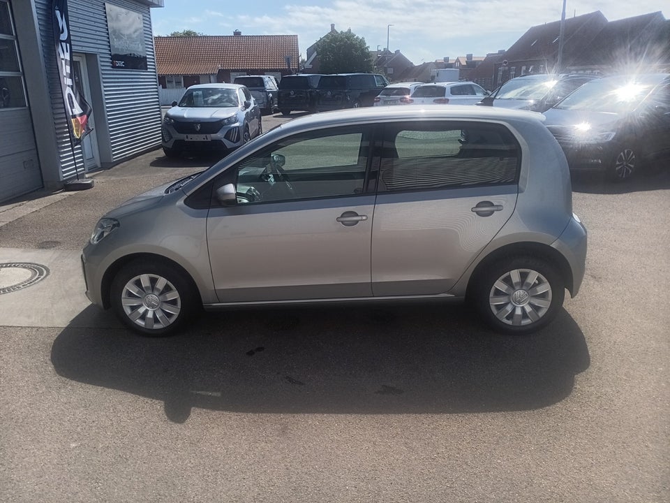 VW e-Up! Move Up! 5d