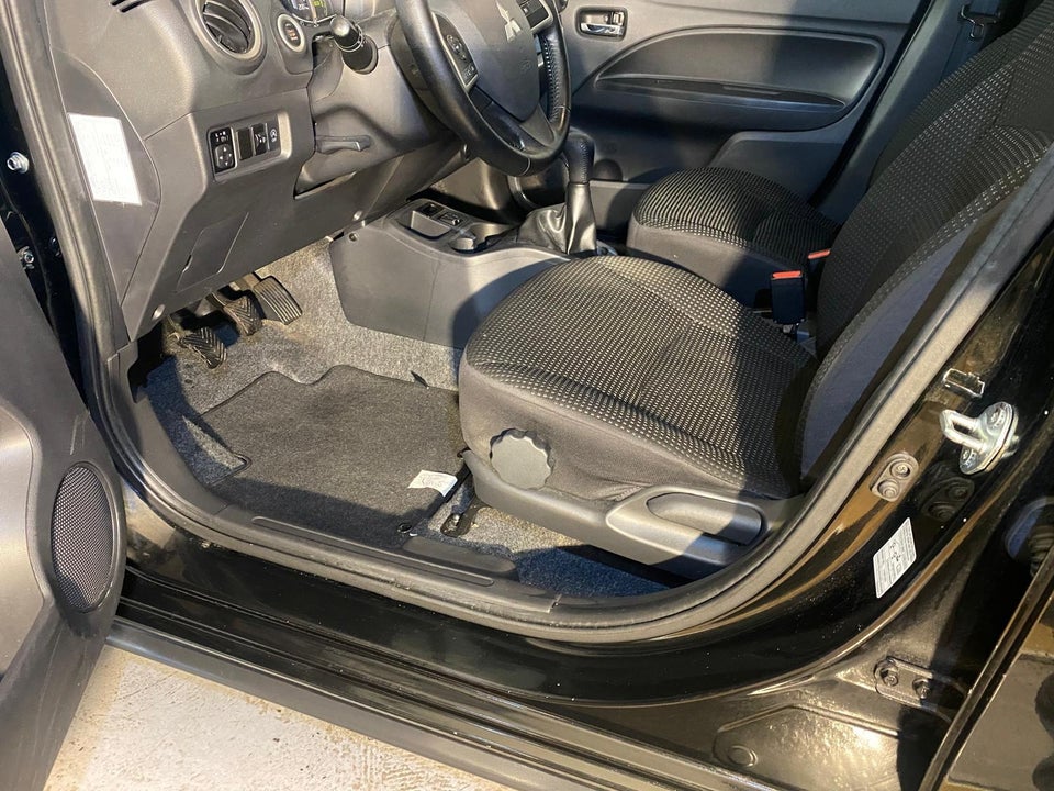 Mitsubishi Space Star 1,2 Intense 5d