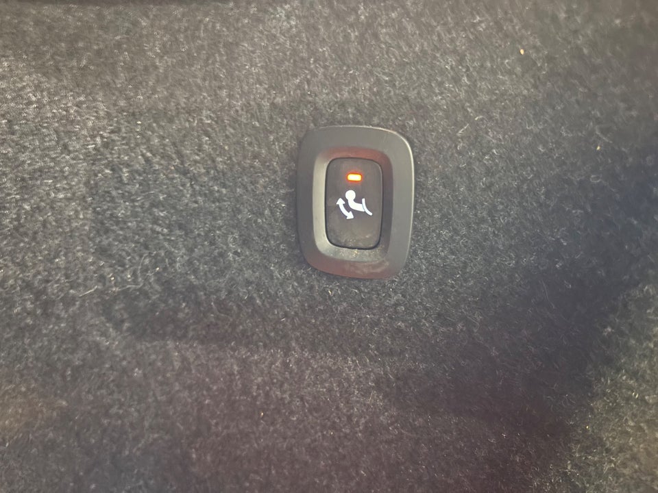 Volvo XC40 P6 ReCharge Core 5d