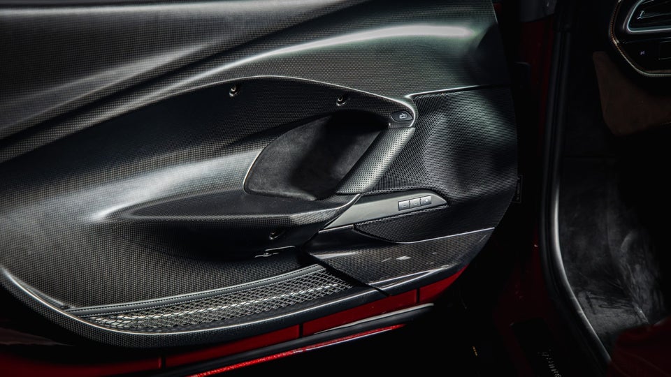 Ferrari 296 GTB 2,9 DCT 2d