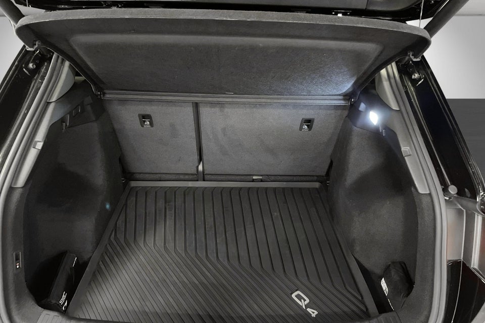 Audi Q4 e-tron 45 Progress 5d