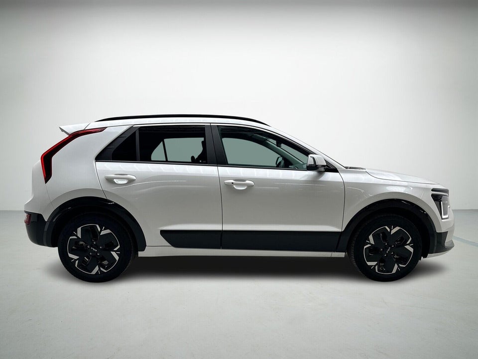 Kia Niro 64 EV Inspire 5d