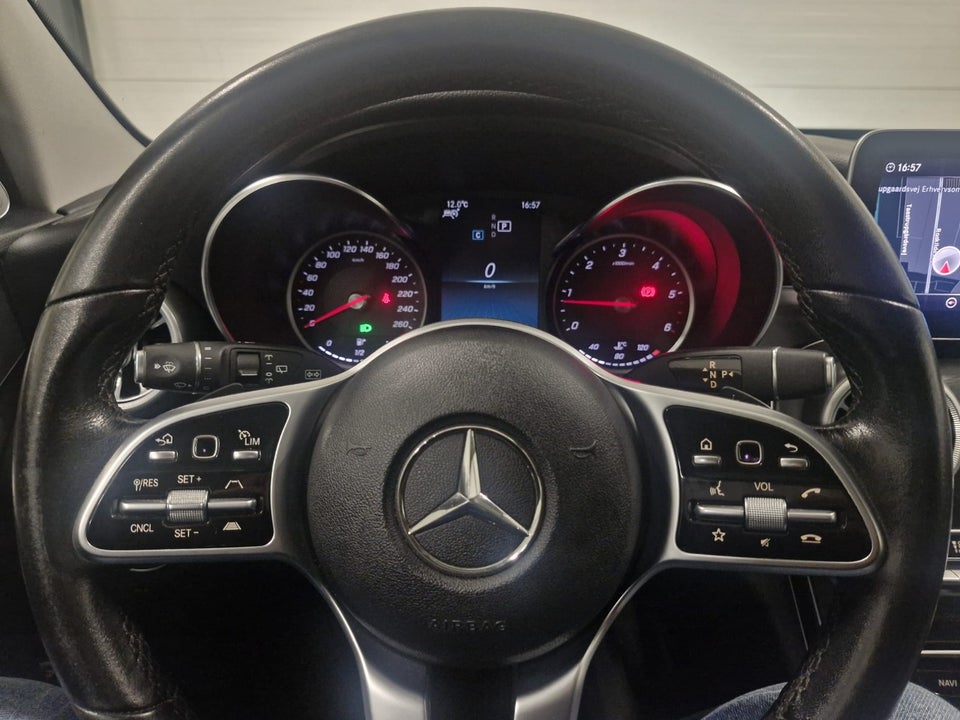 Mercedes C220 d 2,0 Avantgarde stc. aut. 5d