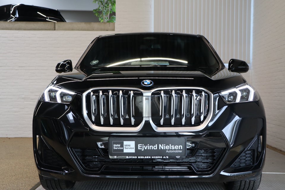 BMW iX1 xDrive30 M-Sport Premium 5d