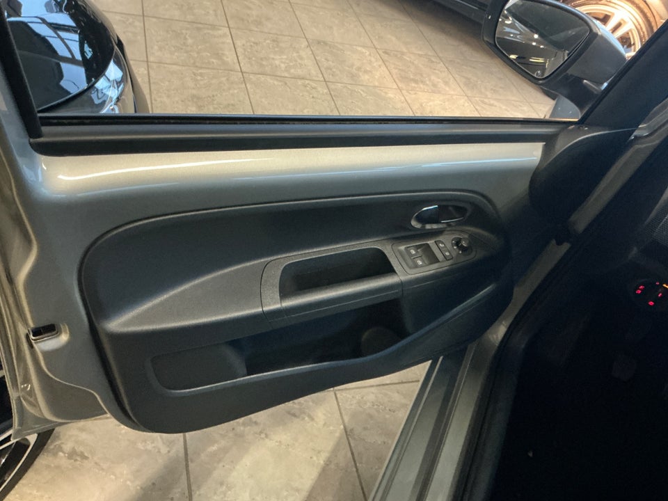 VW Up! 1,0 MPi 60 Move Up! BMT 5d