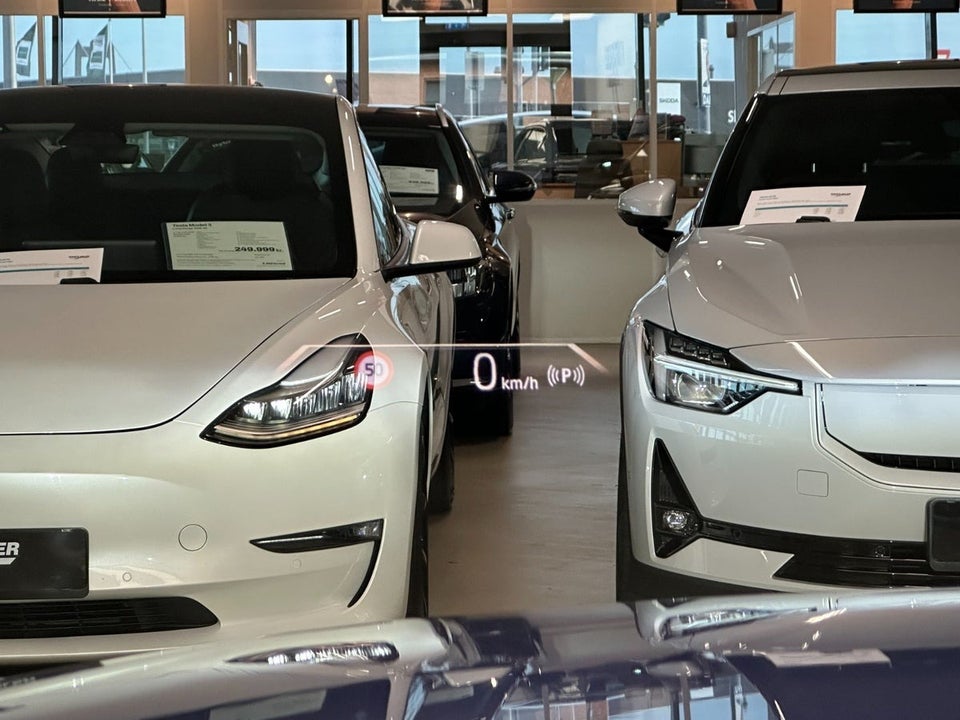 BMW iX2 eDrive20 M-Sport 5d