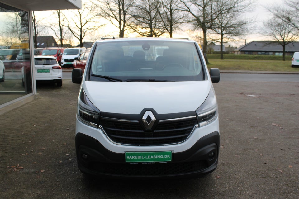 Renault Trafic T29 2,0 dCi 145 L2 Chassis