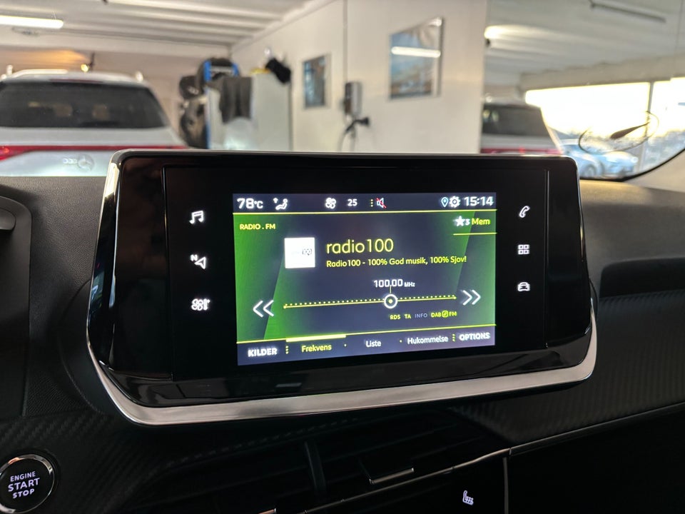 Peugeot 2008 1,5 BlueHDi 130 Allure Pack EAT8 5d