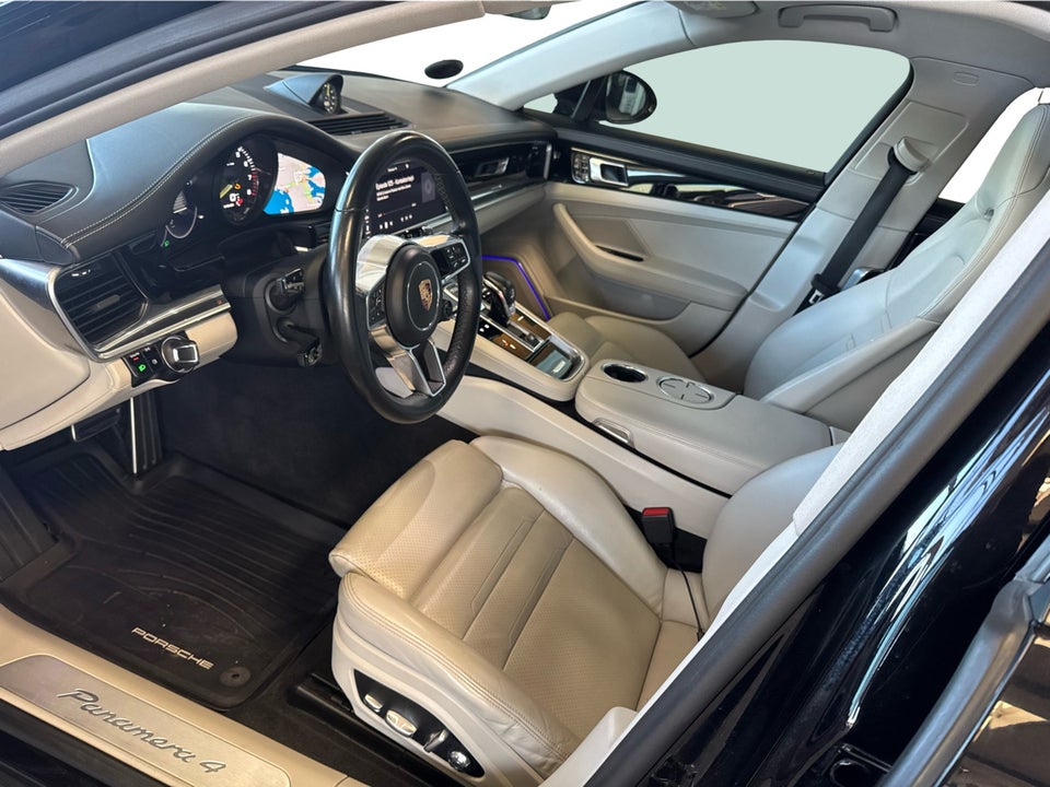 Porsche Panamera 4 2,9 E-Hybrid Sport Turismo PDK 5d