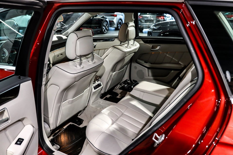 Mercedes E350 3,0 BlueTEC Avantgarde stc. aut. 5d