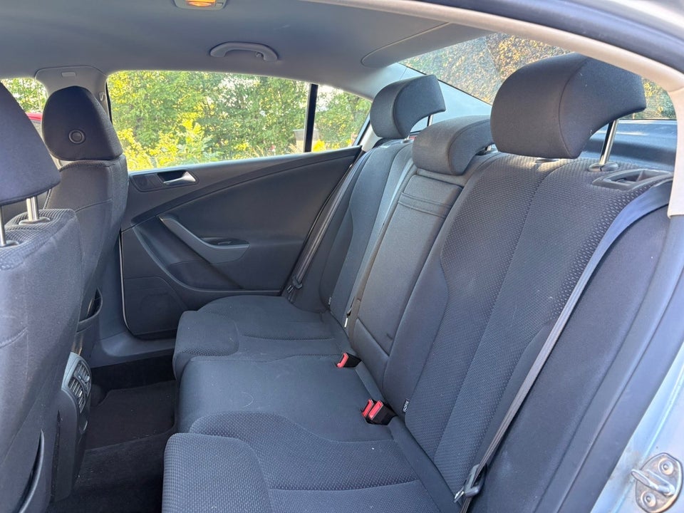 VW Passat 1,8 TSi 160 Comfortline 4d