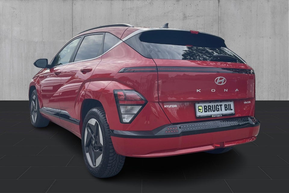 Hyundai Kona 48 EV Essential 5d