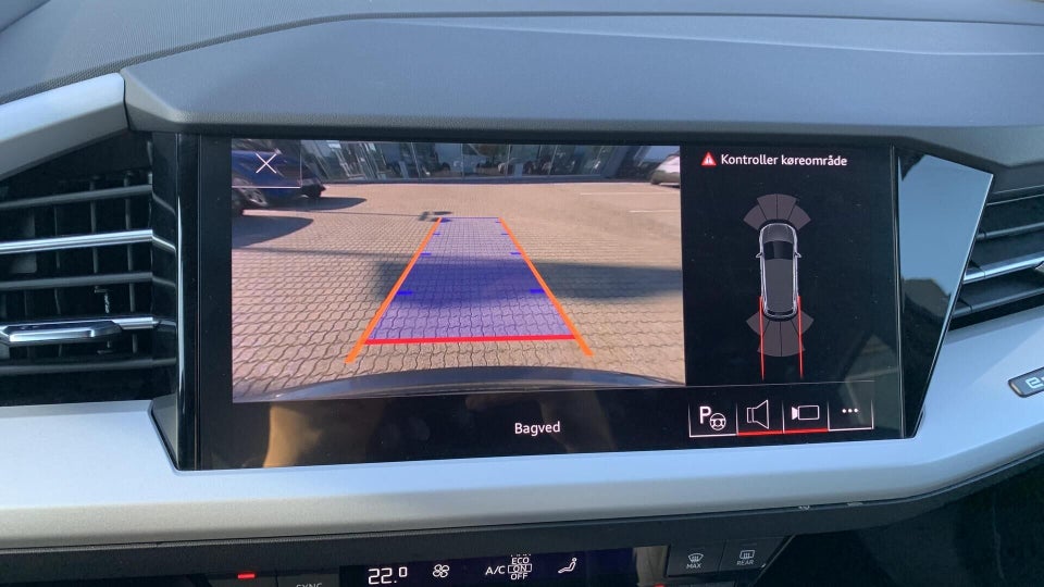 Audi Q4 e-tron 45 Attitude quattro 5d