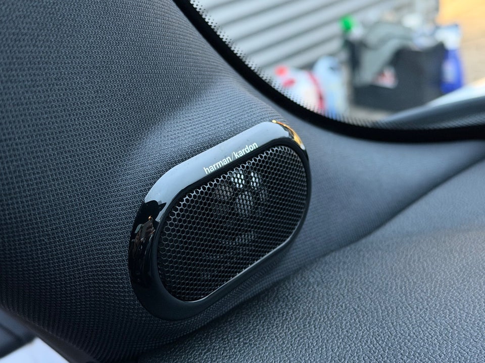 MINI Cooper SE Maximise 3d