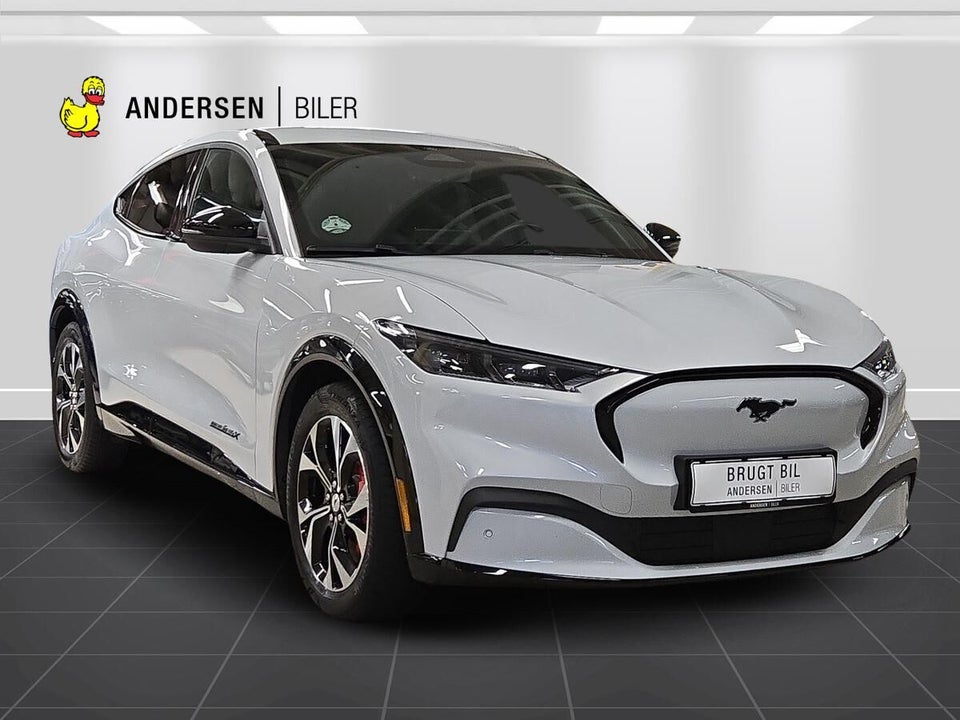 Ford Mustang Mach-E 98 Extended Range AWD 5d