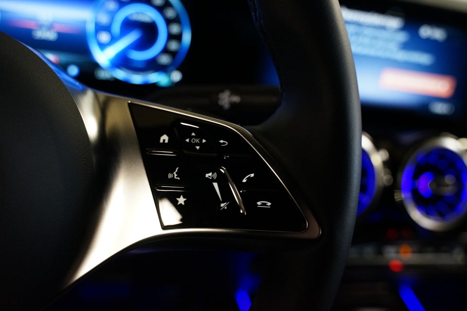 Mercedes EQA250+ Progressive Advance 5d