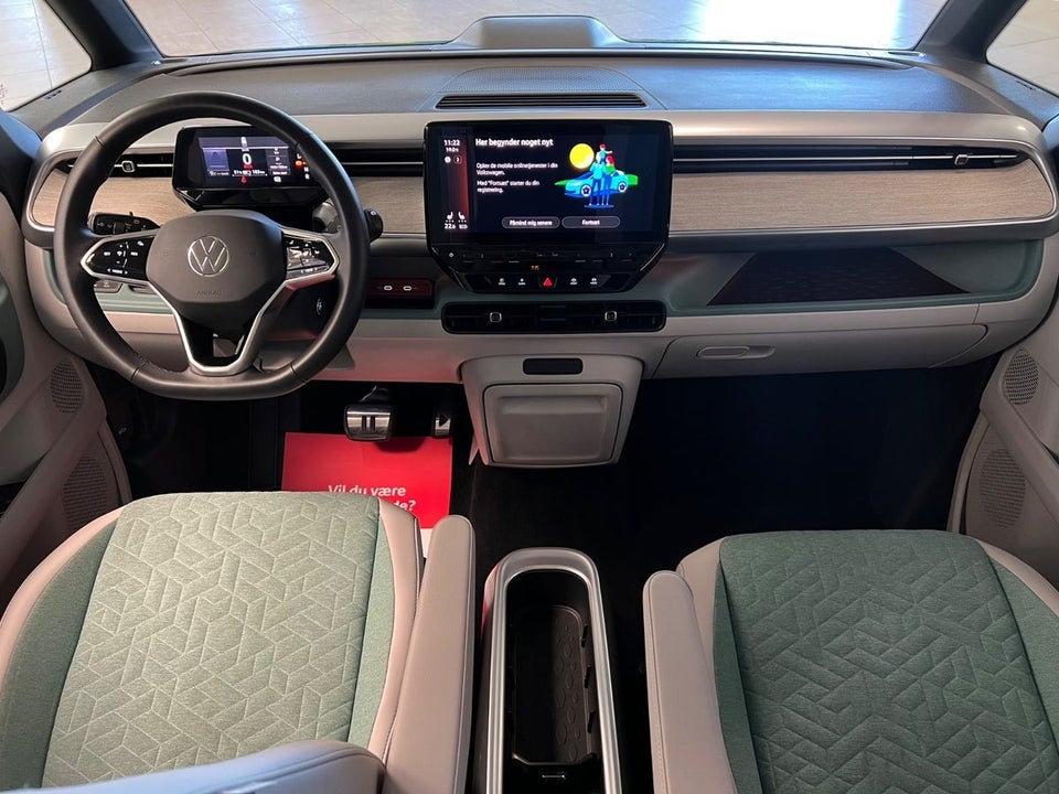 VW ID.Buzz 77 Pro SWB 5d