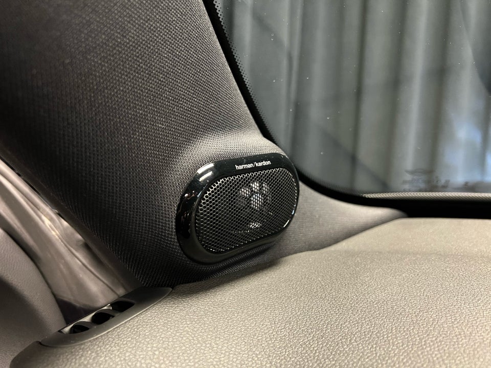 MINI Cooper SE Yours Trim 3d