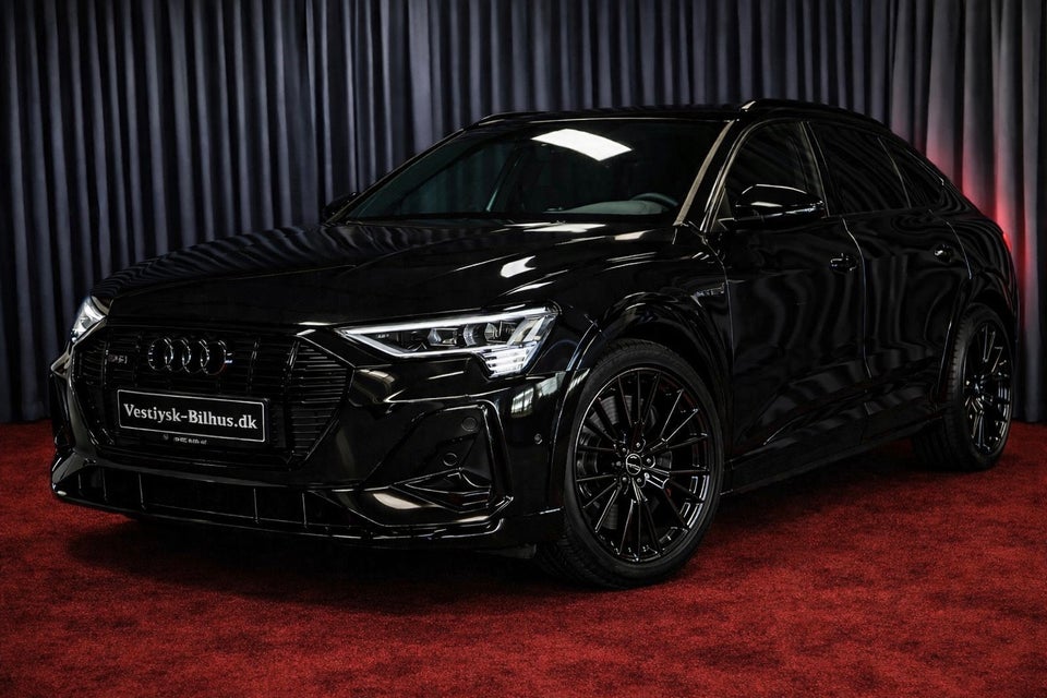 Audi e-tron 55 S-line Sportback quattro 5d
