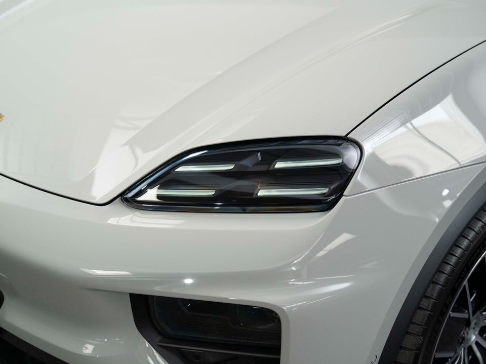 Porsche Macan 5d