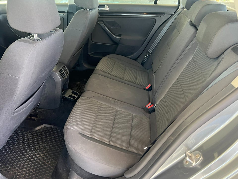 VW Golf VI 1,4 TSi 122 Comfortline Variant 5d