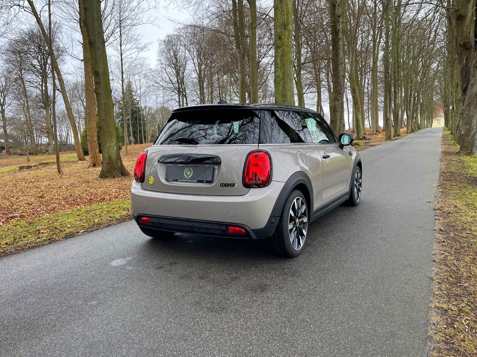 MINI Cooper SE Collection 3d