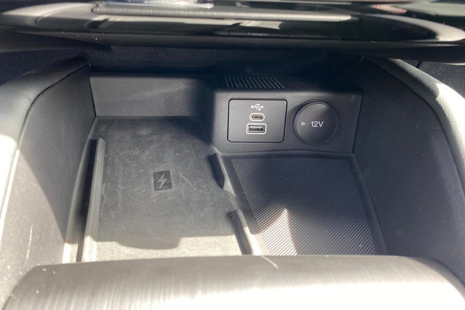 Ford Kuga 2,5 HEV ST-Line X CVT 5d