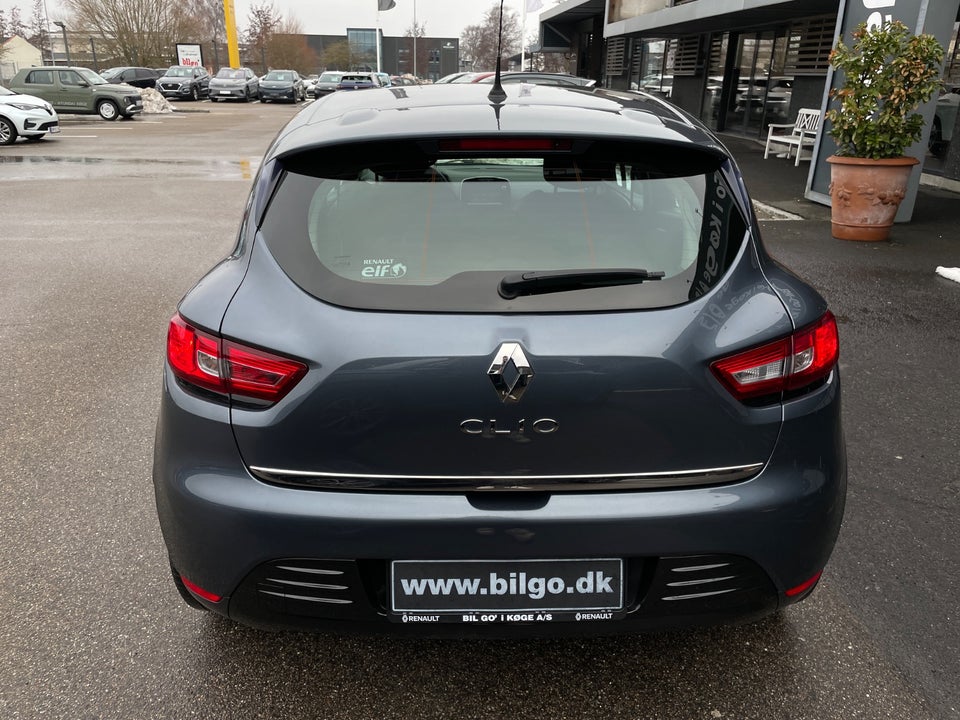 Renault Clio IV 0,9 TCe 90 Expression 5d