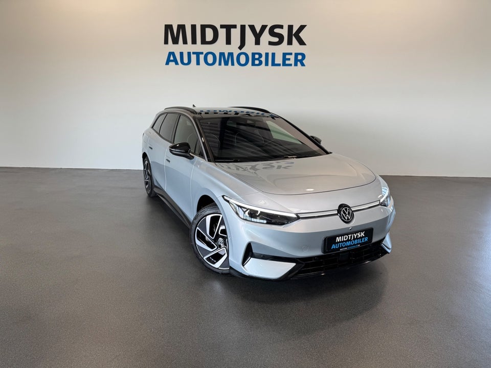 VW ID.7 77 Style Tourer 5d