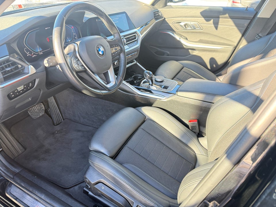BMW 330e 2,0 Touring Sport Line aut. 5d