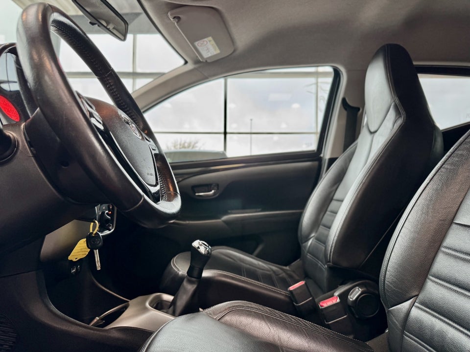 Toyota Aygo 1,0 VVT-i x-cellence 5d