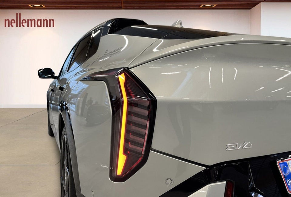 Kia EV4 81 Long Range GT-Line 5d