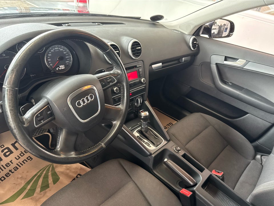 Audi A3 1,6 TDi Ambiente Sportback S-tr. 5d