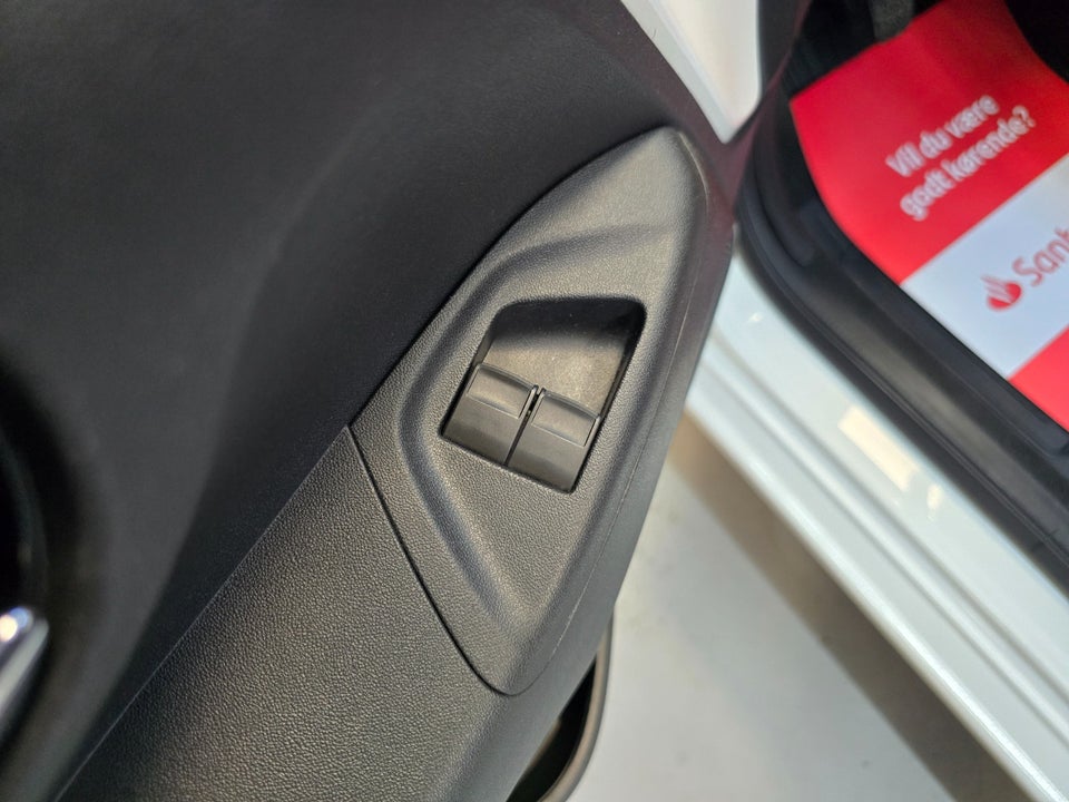 Toyota Aygo 1,0 VVT-i x-cite 5d