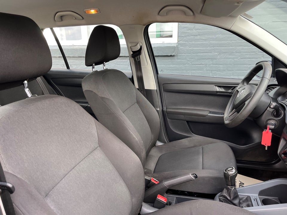 Skoda Fabia 1,0 MPi 75 Active Combi 5d