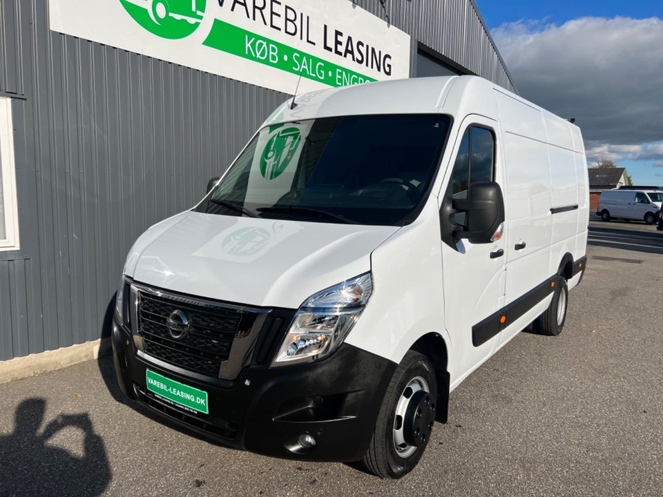 Nissan Interstar 2,3 dCi 165 L4H2 N-Connecta Van RWD