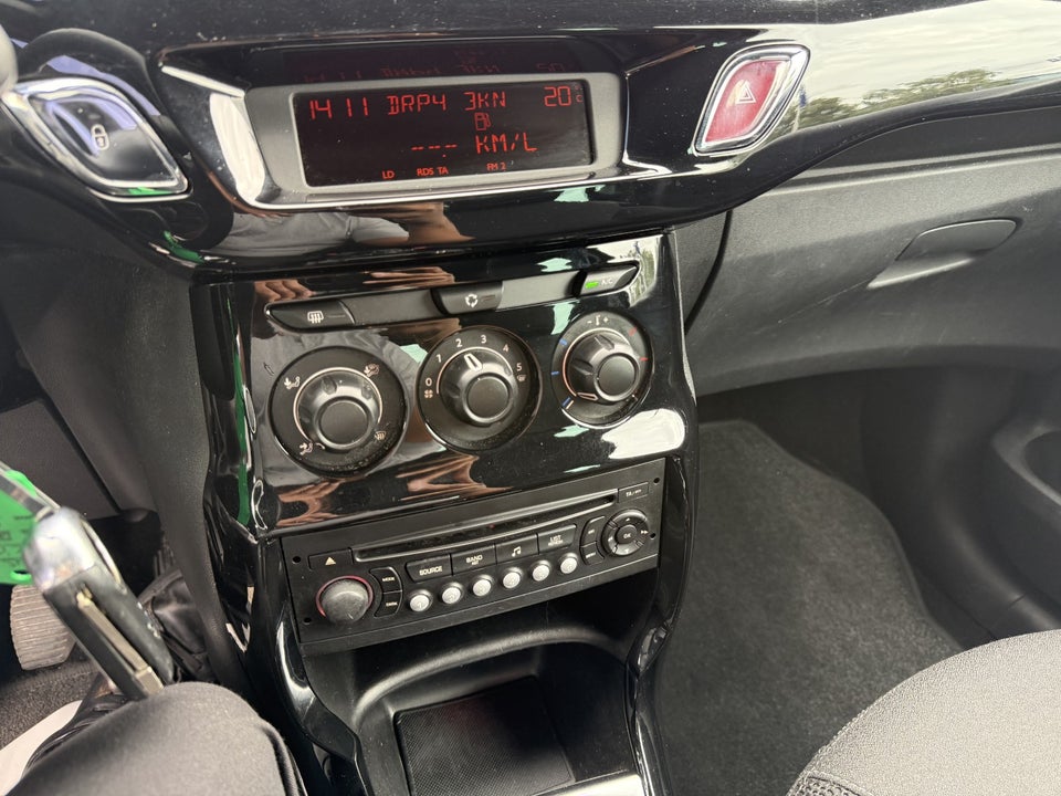Citroën DS3 1,6 e-HDi 90 Style 3d