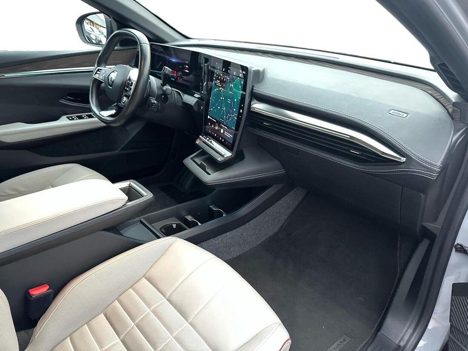 Renault Megane E-Tech 60 Iconic 5d