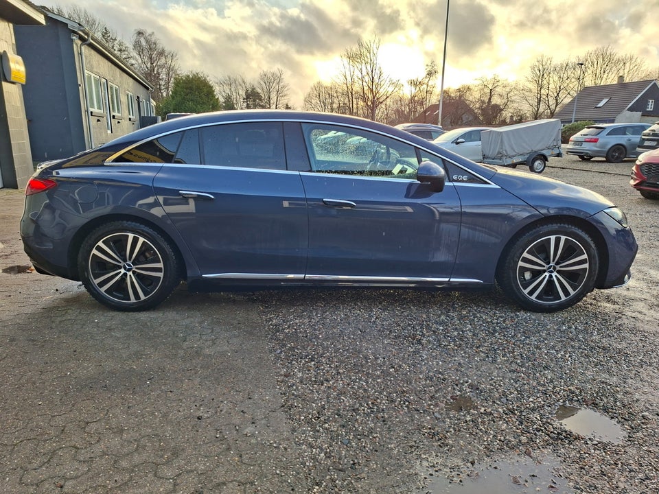 Mercedes EQE300 AMG Line 4d