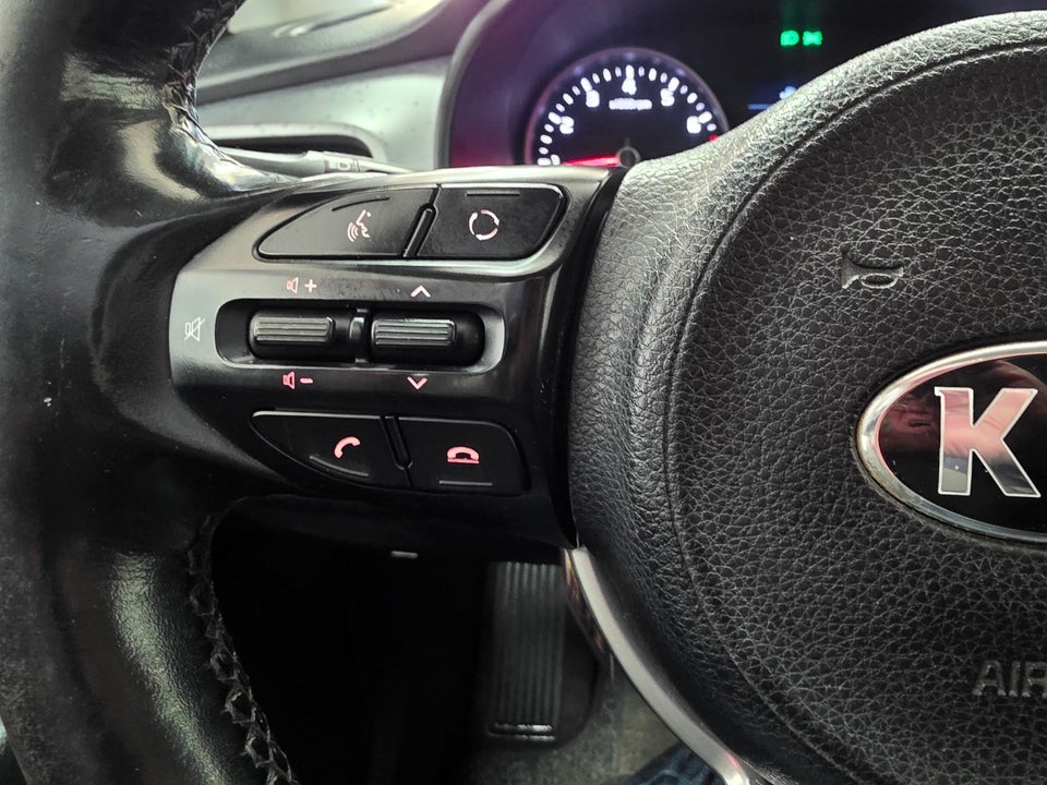 Kia Stonic 1,2 Attraction 5d