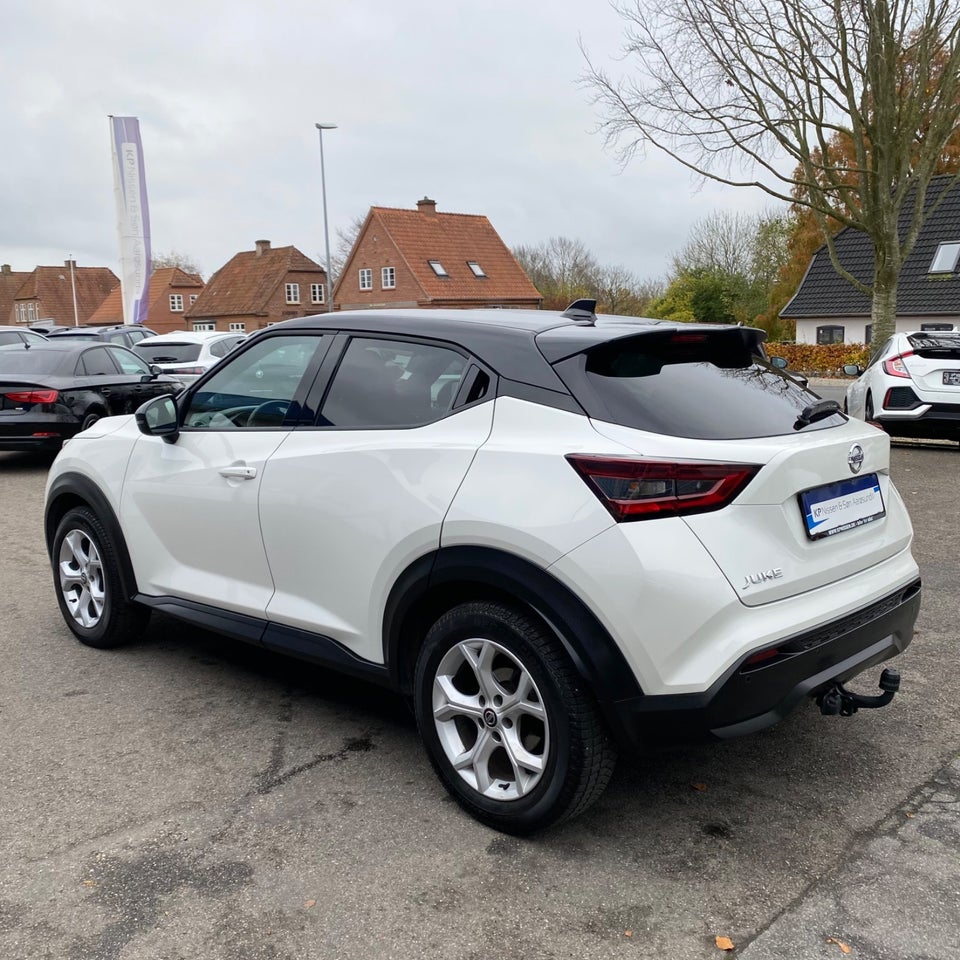 Nissan Juke 1,0 Dig-T 117 N-Connecta 5d