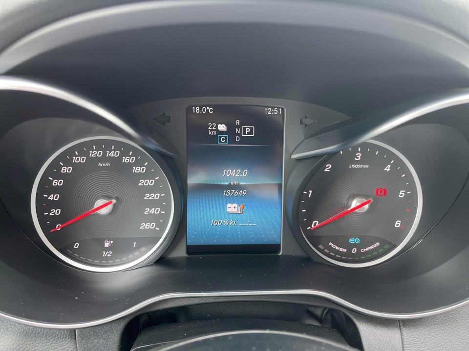 Mercedes C300 de 2,0 Advantage stc. aut. 5d
