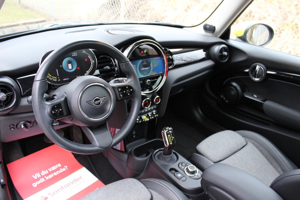 MINI Cooper SE Edition Premium Plus 3d