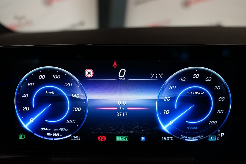 Mercedes EQA250 Progressive 5d