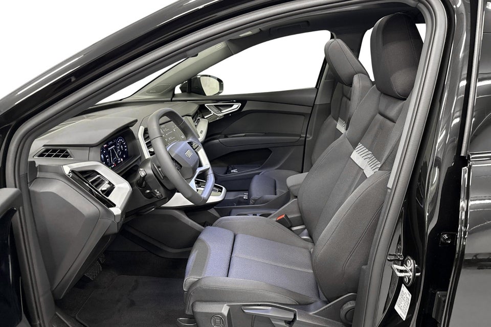 Audi Q4 e-tron 45 S-line Edition 5d