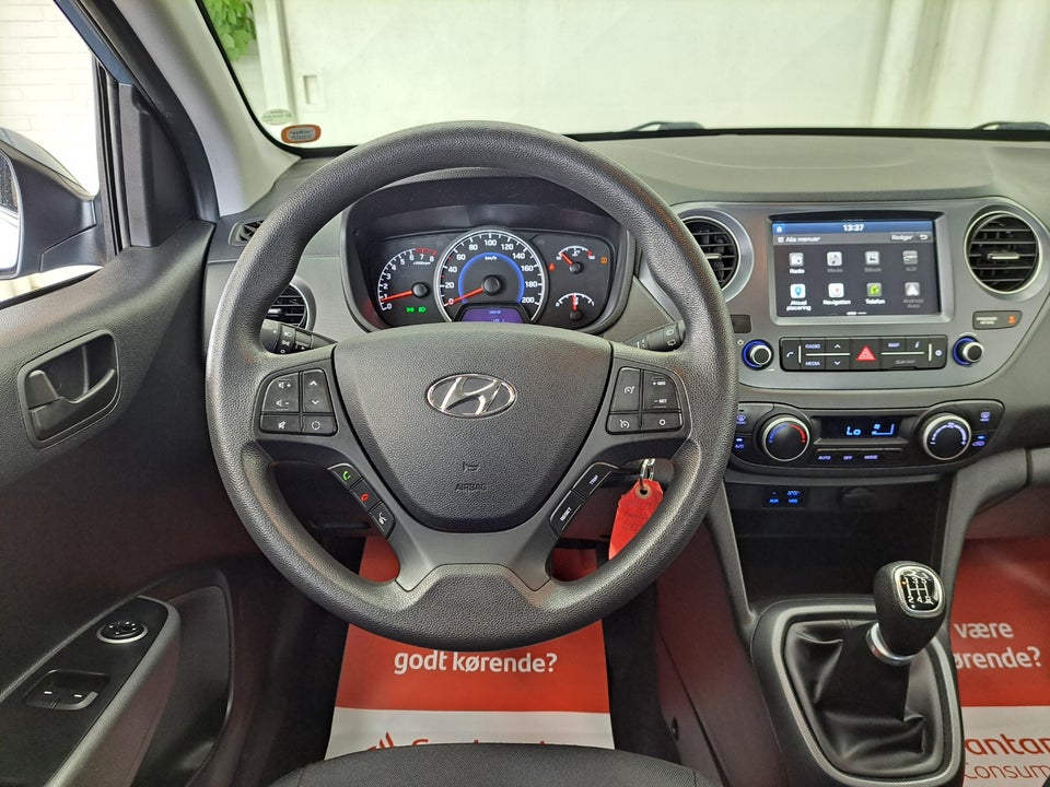 Hyundai i10 1,0 Touch 5d